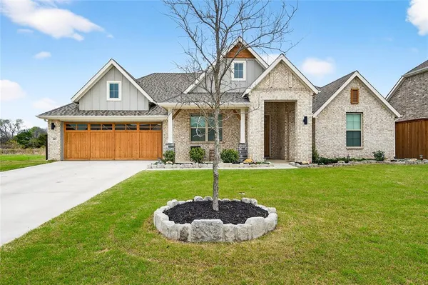 $2,950 | 215 Frio Drive, Waxahachie, TX 75165