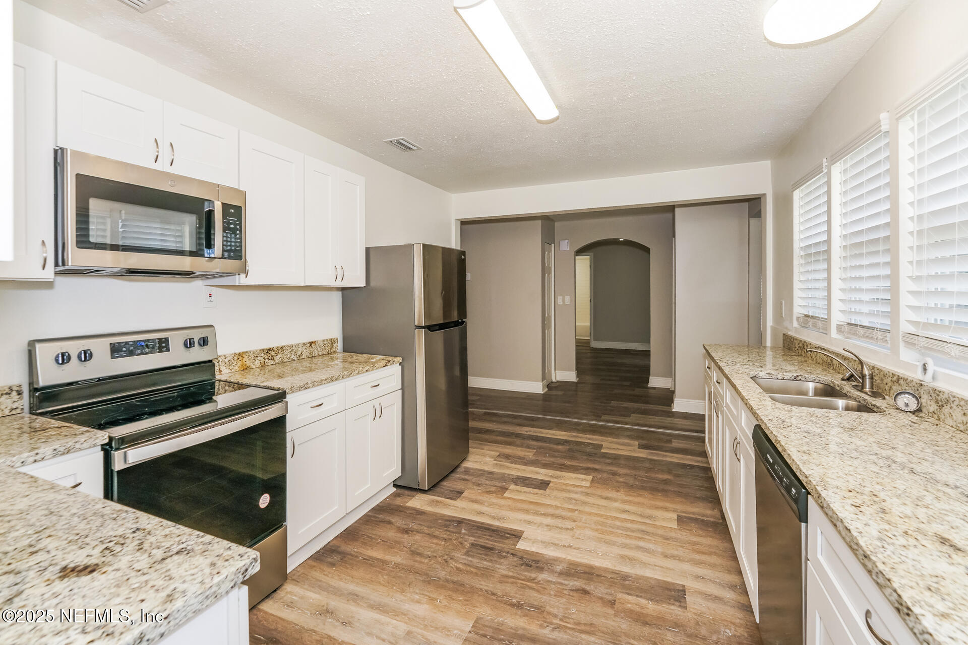 128 Aurora Street Cocoa, FL 32922 - Photo 6 of 21 006-photo-kitchen-14453956
