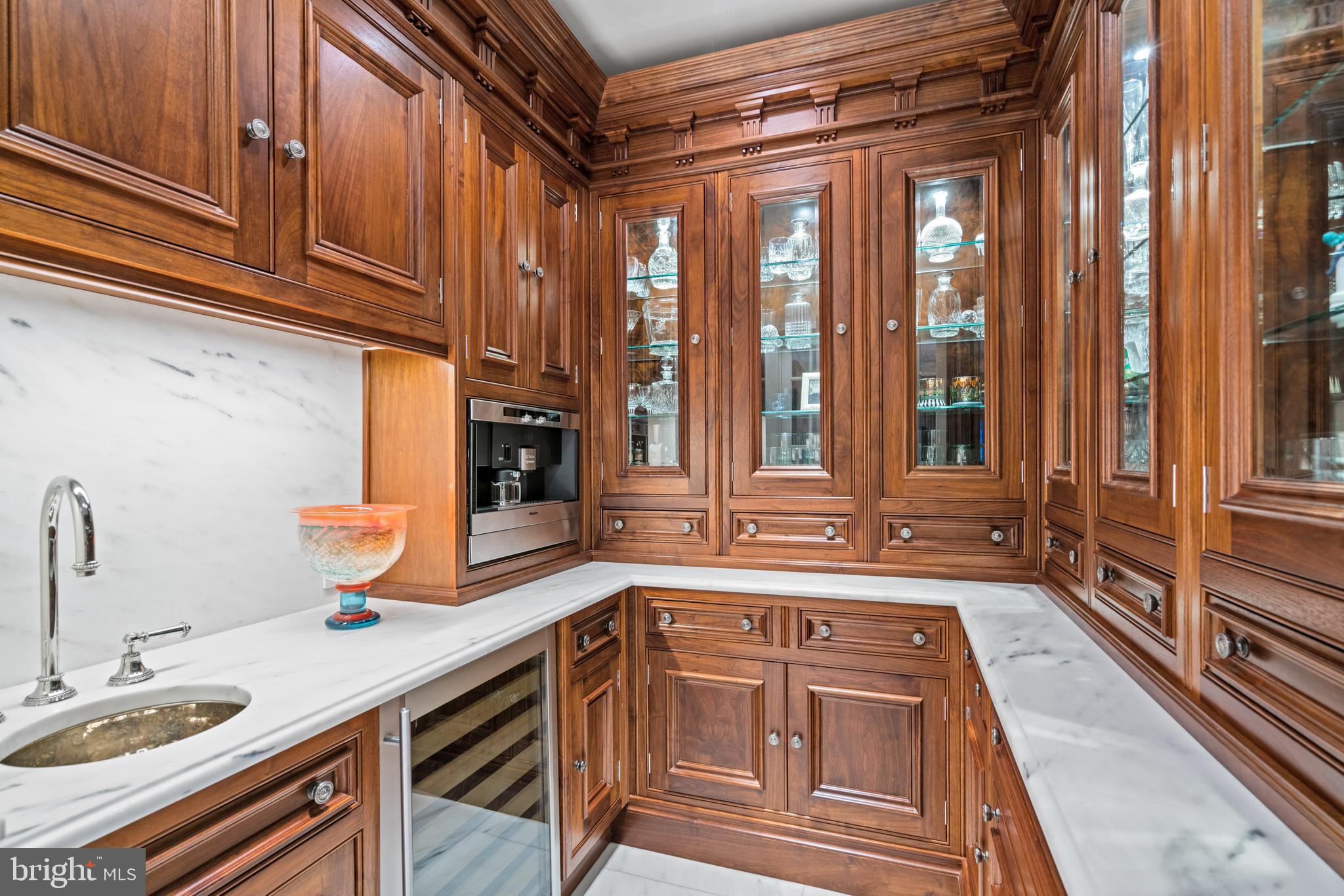 2446 Kalorama Road Northwest Washington, DC 20008 - Photo 13 of 35 Butler's Pantry