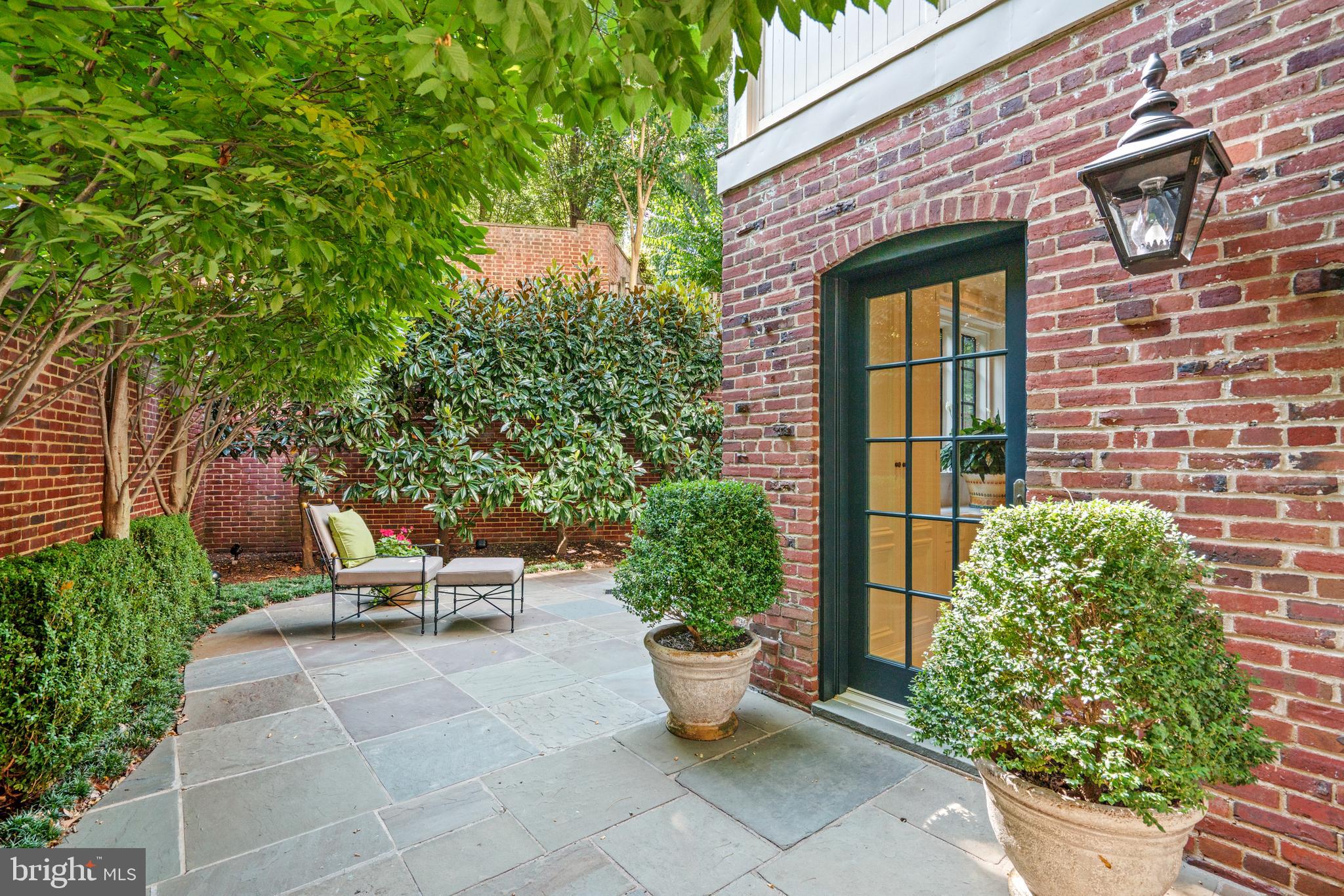 2446 Kalorama Road Northwest Washington, DC 20008 - Photo 31 of 35 Terrace