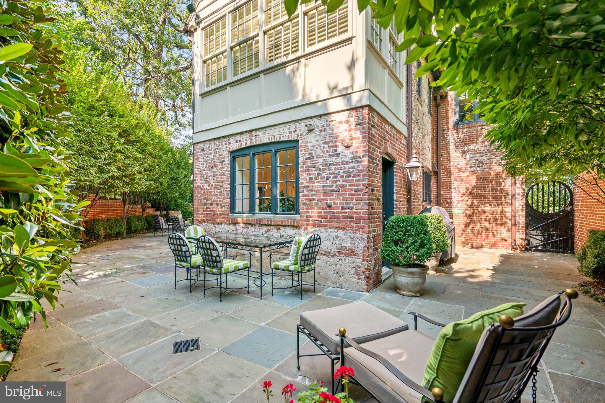 2446 Kalorama Road Northwest Washington, DC 20008 - Photo 32 of 35 Terrace