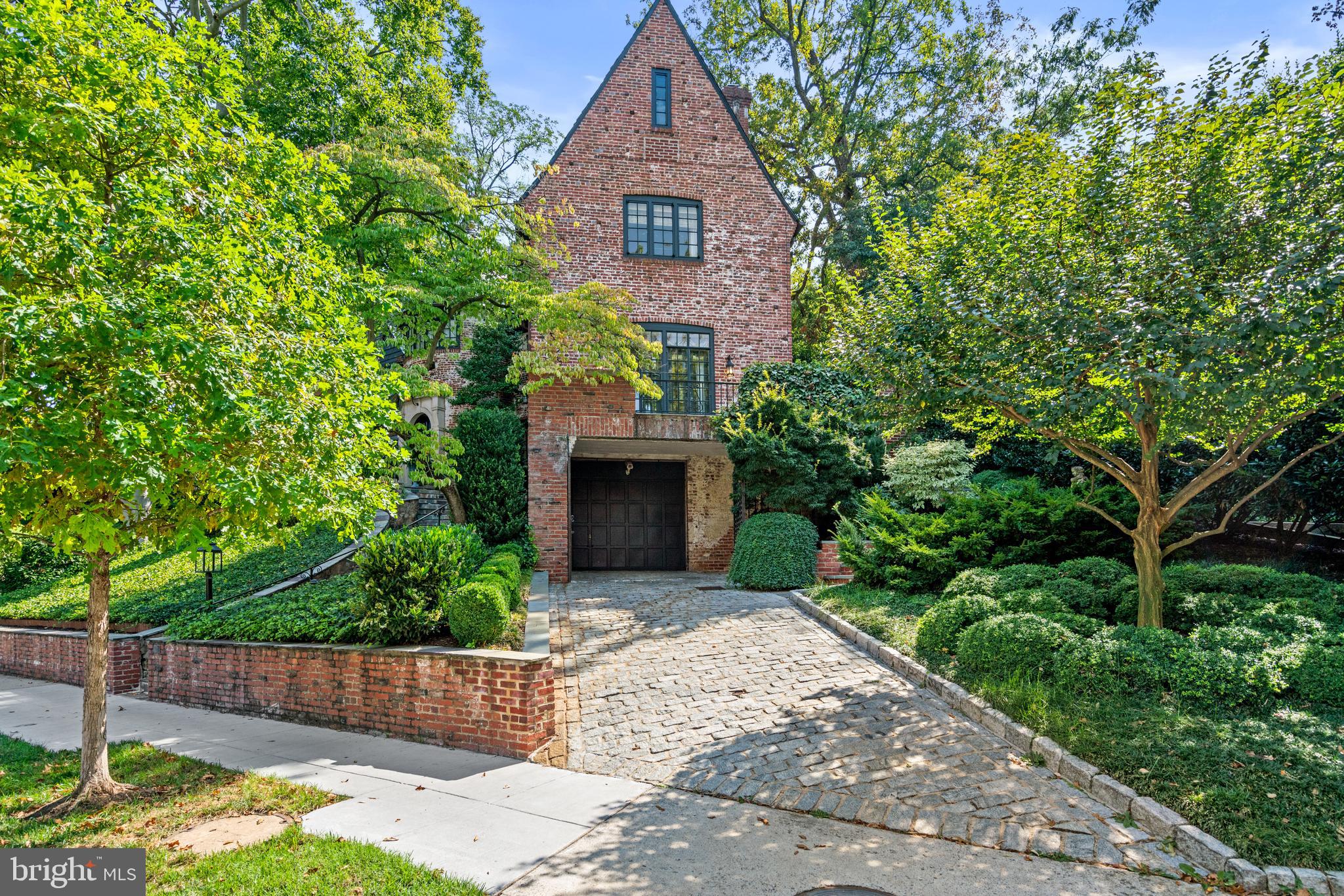 2446 Kalorama Road Northwest Washington, DC 20008 - Photo 35 of 35 Driveway/Garage