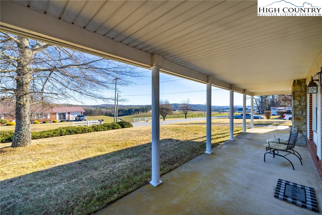7533 Glade Valley Road Ennice, NC 28623 - Photo 2 of 50 Gallery Image 2