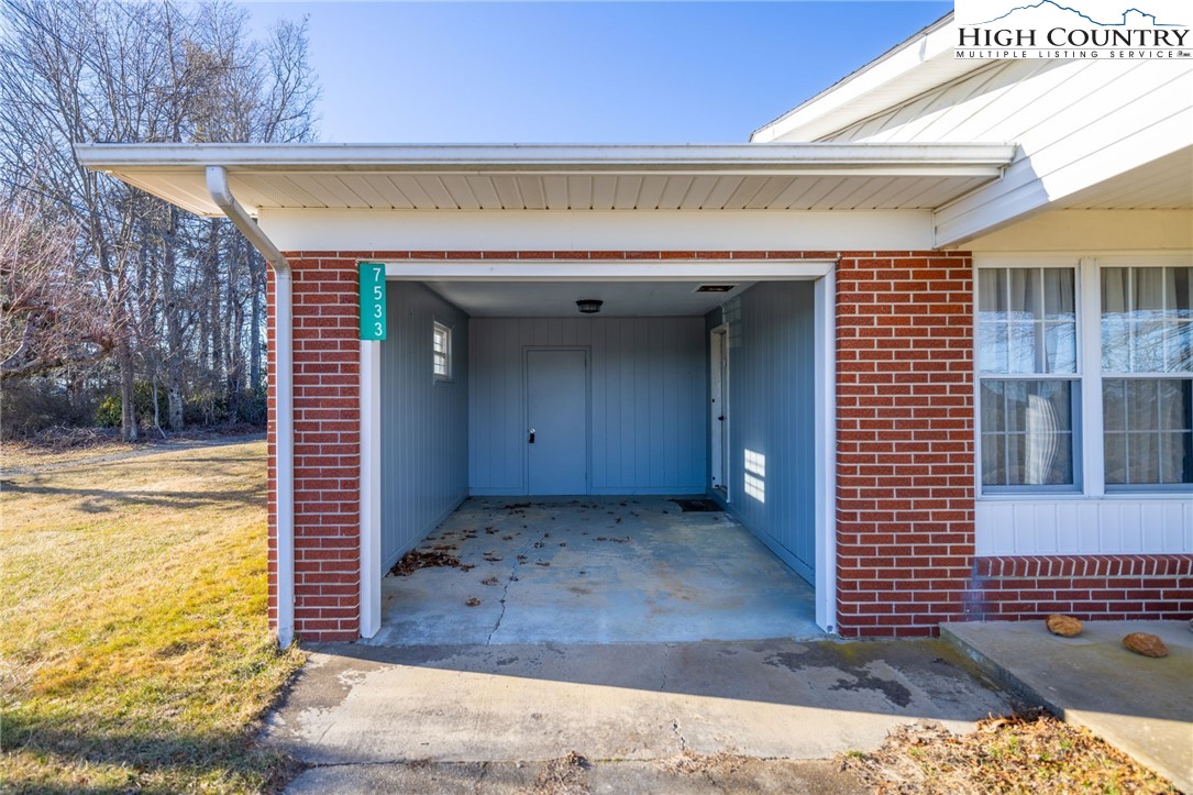 7533 Glade Valley Road Ennice, NC 28623 - Photo 37 of 50 Gallery Image 37