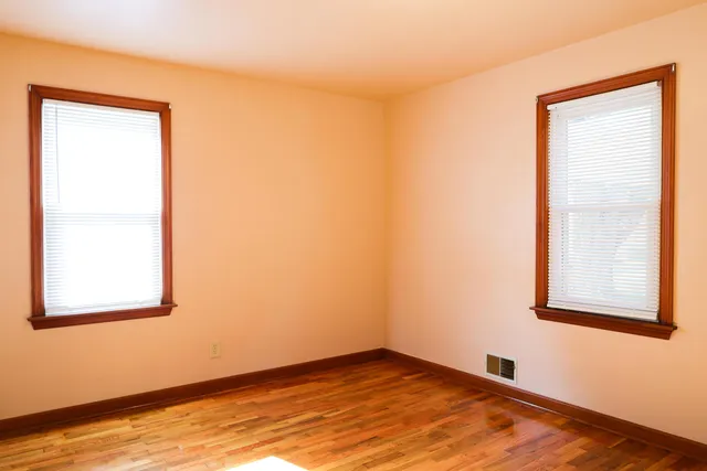 $218,000 | 34 North Court Drive, Decatur, IL 62526