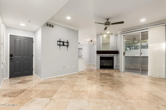 $2,300 | 2992 North Miller Road, Unit 116, Scottsdale, AZ 85251