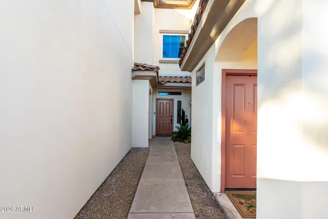 $2,300 | 2992 North Miller Road, Unit 116, Scottsdale, AZ 85251