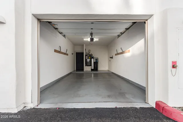 $2,300 | 2992 North Miller Road, Unit 116, Scottsdale, AZ 85251