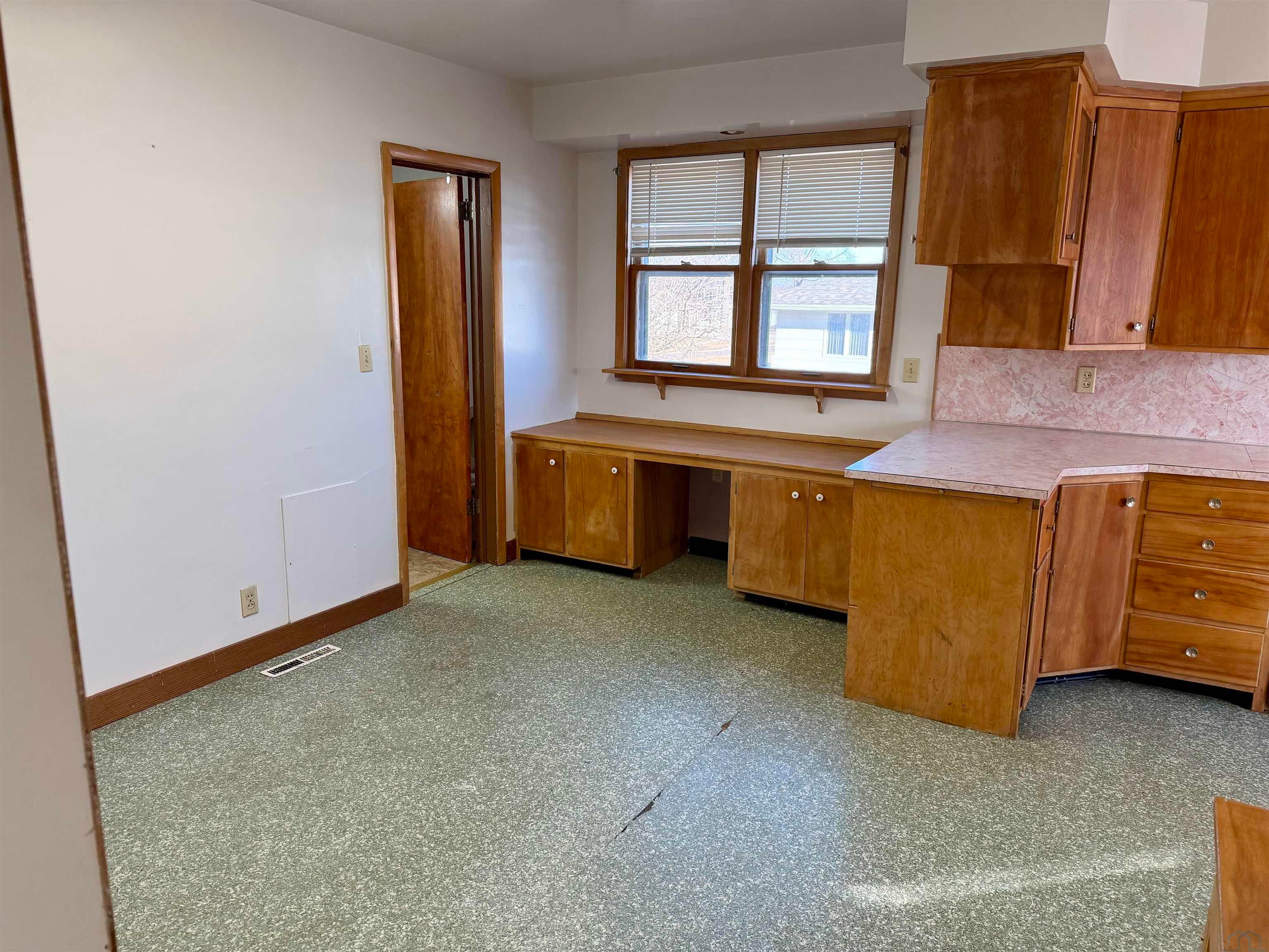 621 Harrison Street Remsen, IA 51050 - Photo 12 of 26 Gallery Image 12