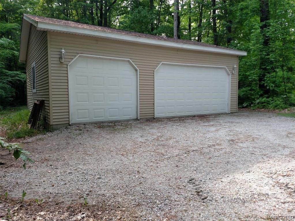 226 Wadhams Road St. Clair, MI 48079 - Photo 27 of 29 Detached 2+ car garage behind the home