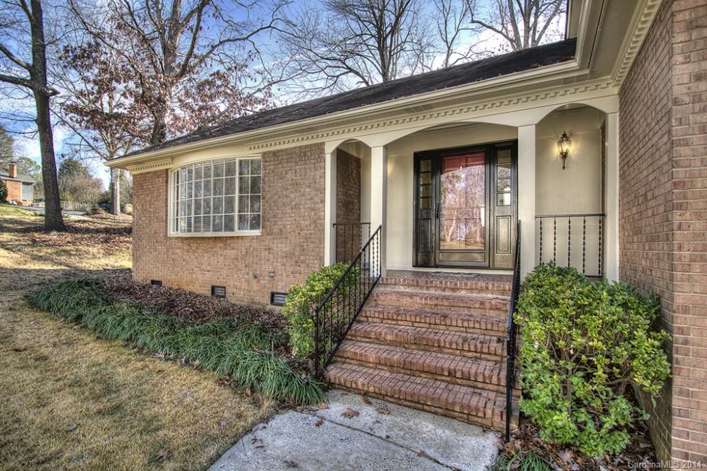 2201 Seth Thomas Road Charlotte, NC 28210 - Photo 3 of 17 Gallery Image 3