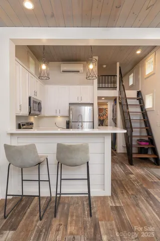 $234,900 | 180 Simplicity Woods Drive, Franklin, NC 28734