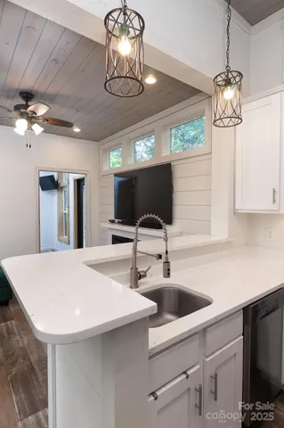 $234,900 | 180 Simplicity Woods Drive, Franklin, NC 28734