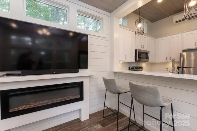 $234,900 | 180 Simplicity Woods Drive, Franklin, NC 28734