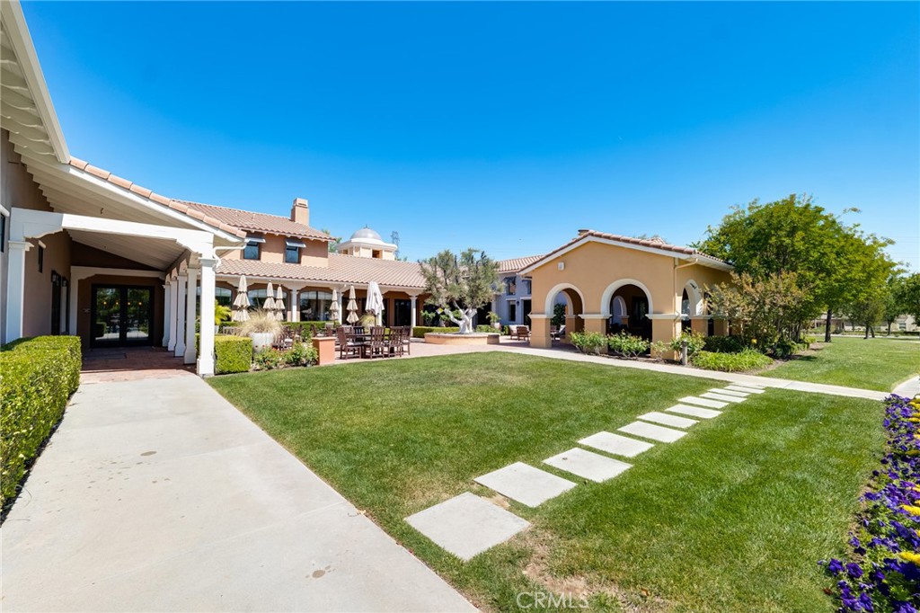 23815 Balsa Court Valencia, CA 91354 - Photo 49 of 63 community area