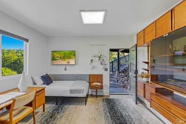 $2,500,000 | 80 Pinto Lane, Novato, CA 94947