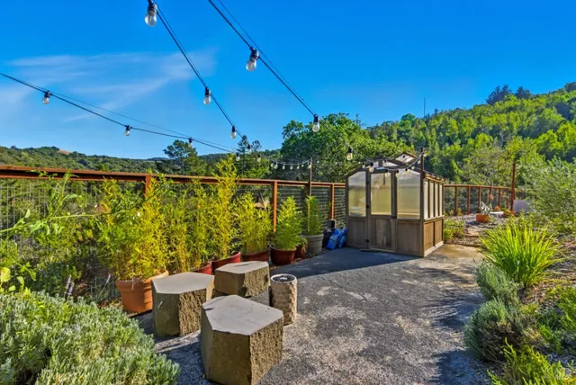 $2,500,000 | 80 Pinto Lane, Novato, CA 94947