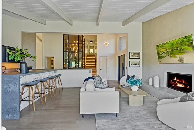 $2,500,000 | 80 Pinto Lane, Novato, CA 94947