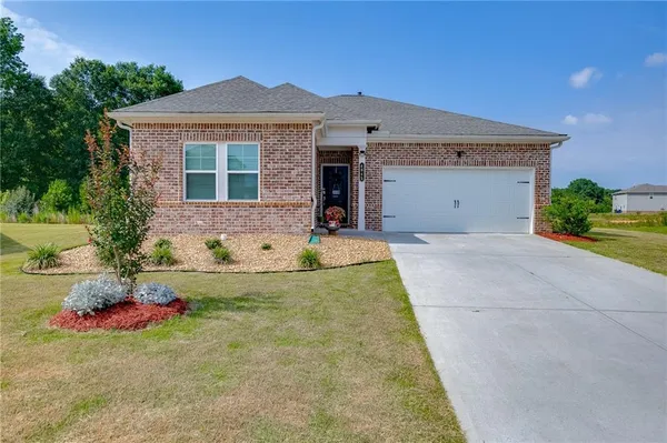 $385,000 | 4045 Berry Farm, Loganville, GA 30052