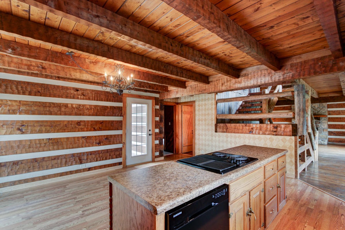 8820 Pedigo Road Powell, TN 37849 - Photo 9 of 40 Gallery Image 9