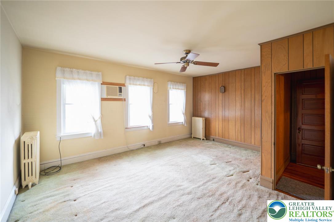 2 Wilson Street Phillipsburg, NJ 08865 - Photo 23 of 39 Primary bedroom 2nd floor