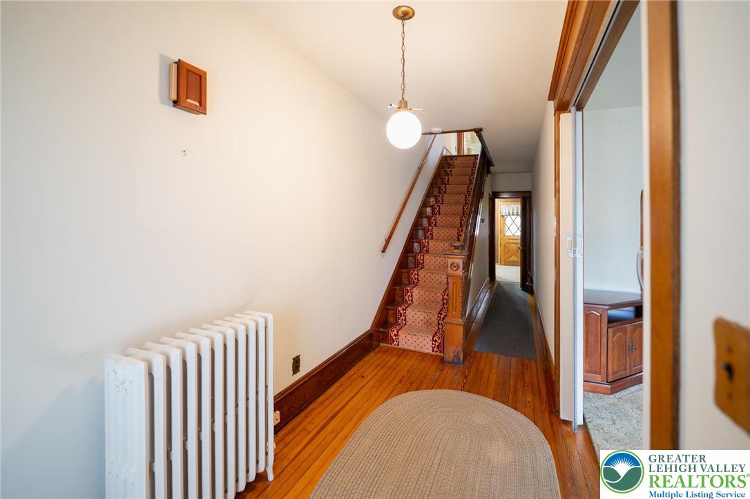 2 Wilson Street Phillipsburg, NJ 08865 - Photo 8 of 39 Foyer
