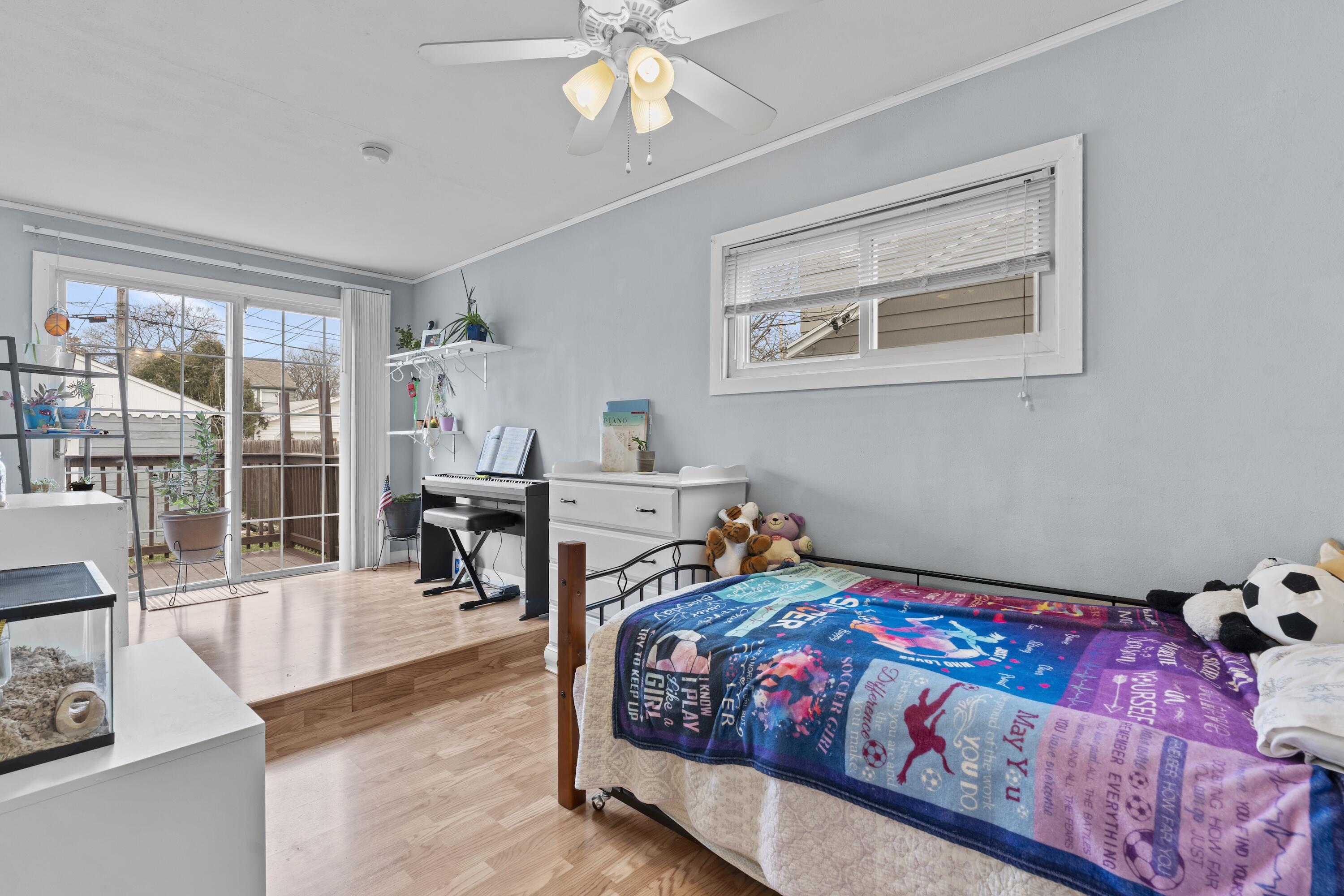 3527 North 99th Street Milwaukee, WI 53222 - Photo 14 of 29 Bedroom 2 with patio doors