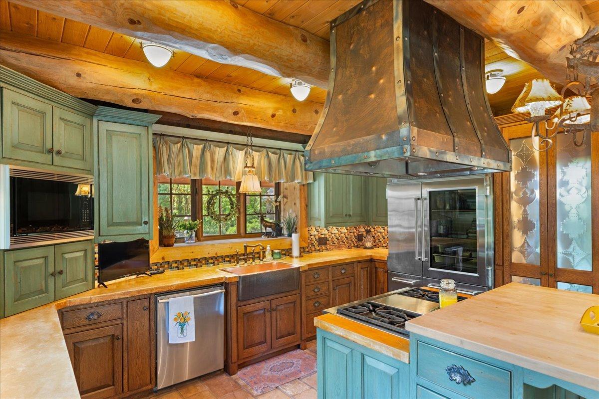 88159 Sturgeon Island Road Sturgeon Lake, MN 55783 - Photo 19 of 70