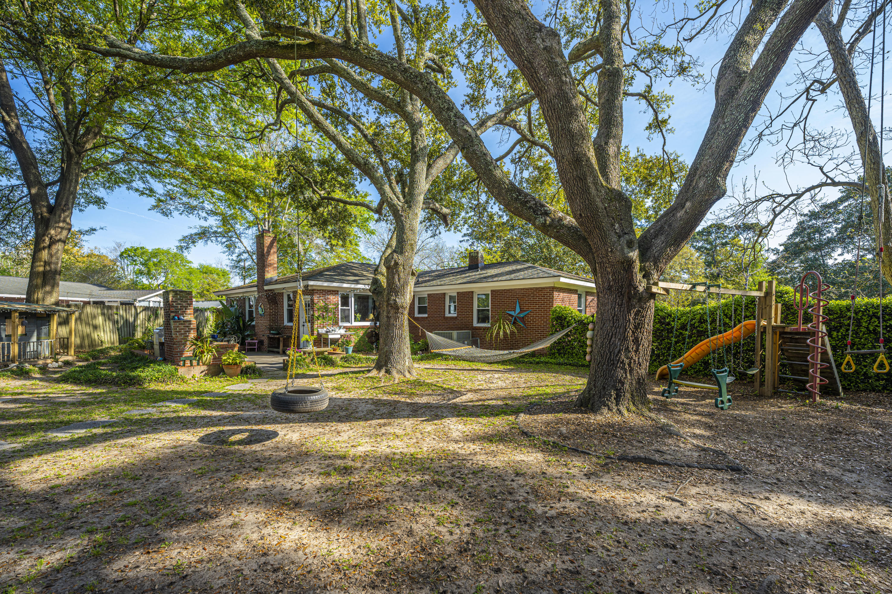 1171 Montgomery Road Charleston, SC 29412 - Photo 39 of 43 1171Montgomery46