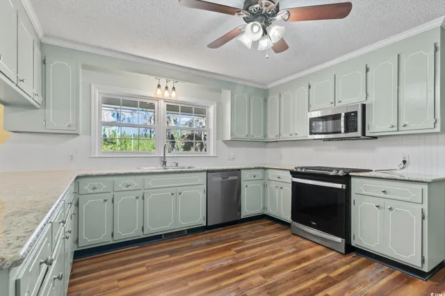 $585,000 | 2021 Walter Road, Galivants Ferry, SC 29544