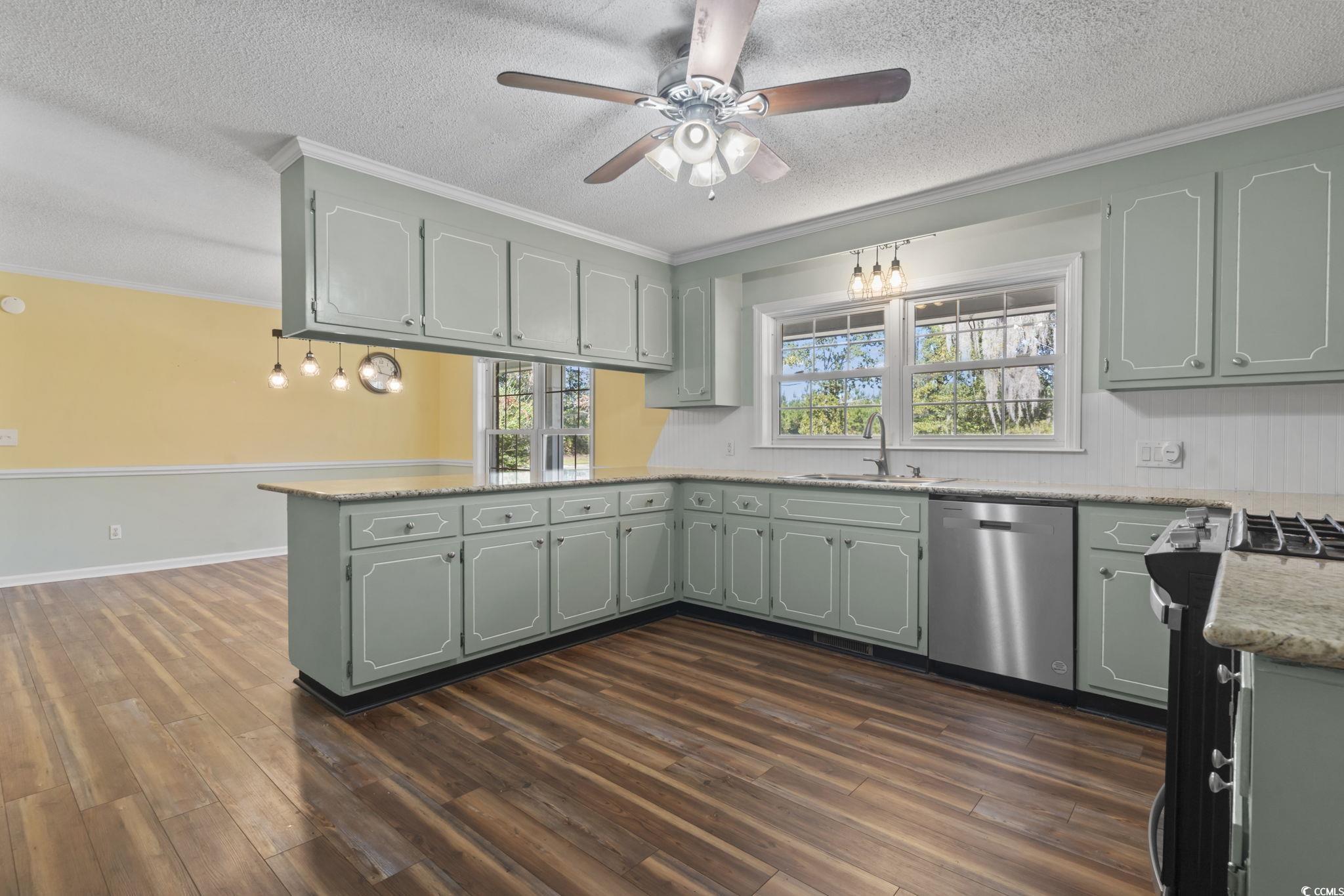 2021 Walter Road Galivants Ferry, SC 29544 - Photo 18 of 39