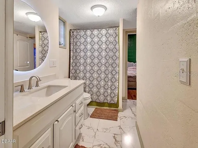 $1,550 | 311 North Blue Lake Terrace, Unit 1, DeLand, FL 32724