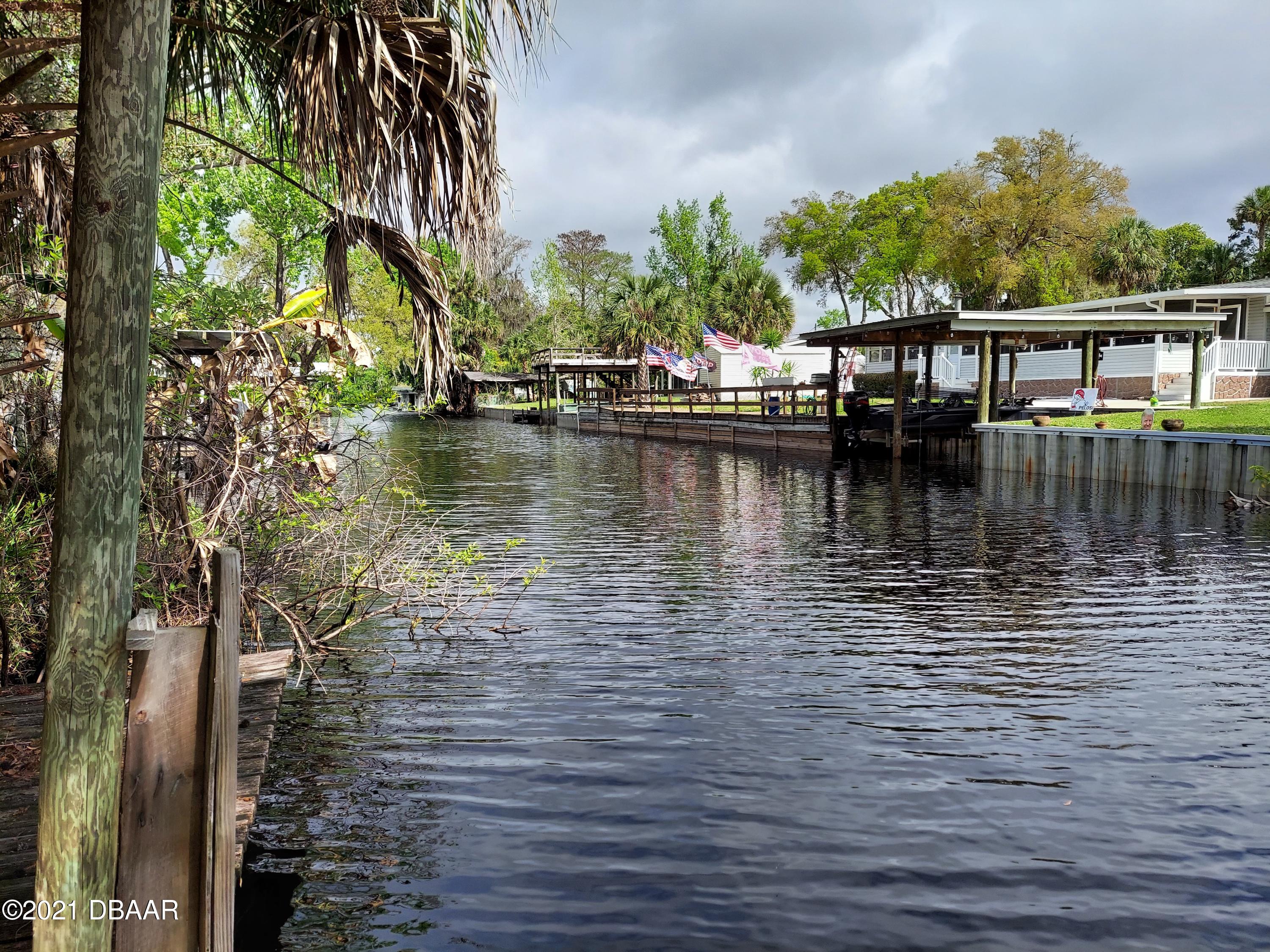 56412 Maple Road Astor, FL 32102 - Photo 3 of 42 20210303_112119