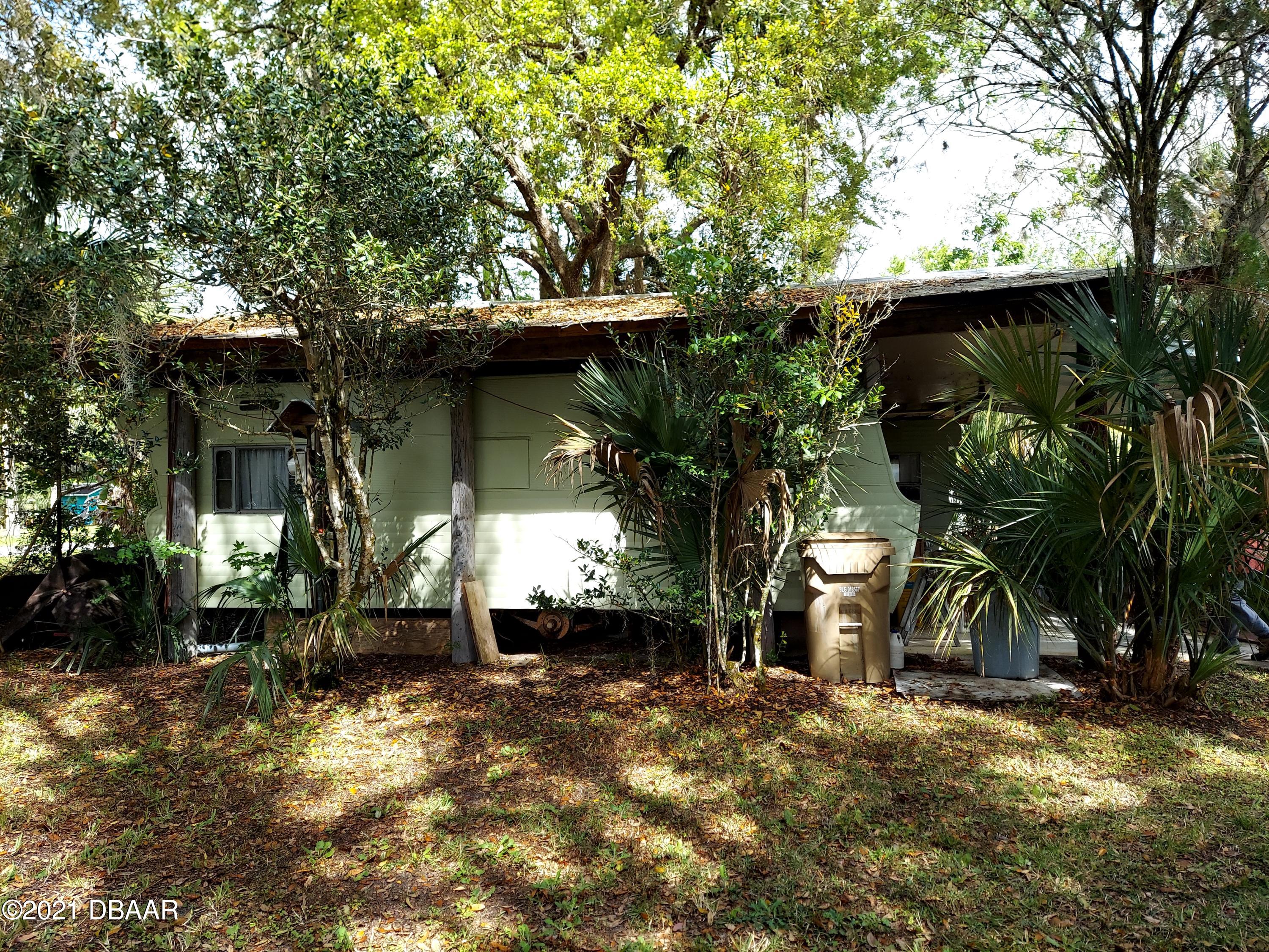 56412 Maple Road Astor, FL 32102 - Photo 9 of 42 20210303_112358_10