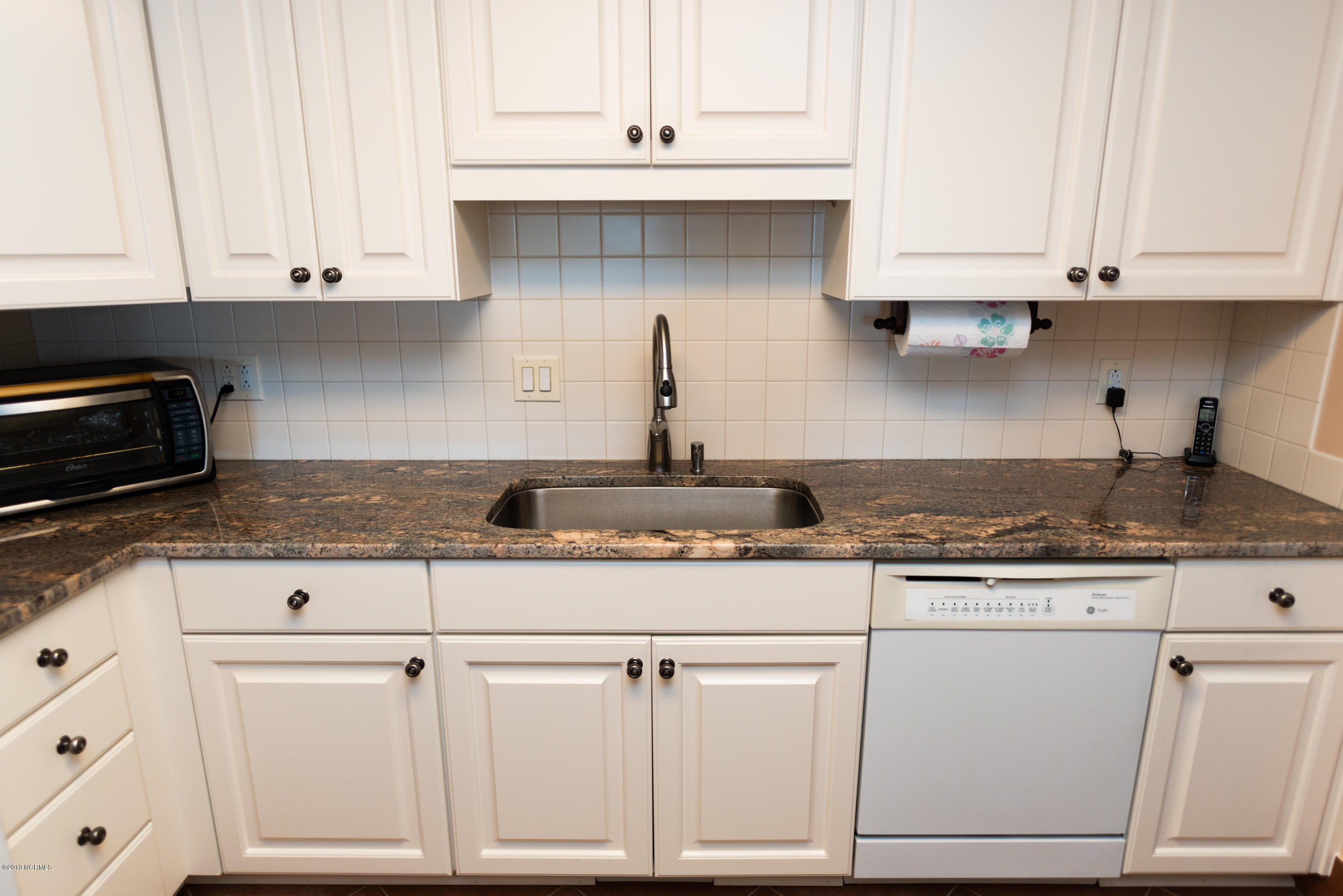 2 Batts Hill Road New Bern, NC 28562 - Photo 23 of 65 REL_5847
