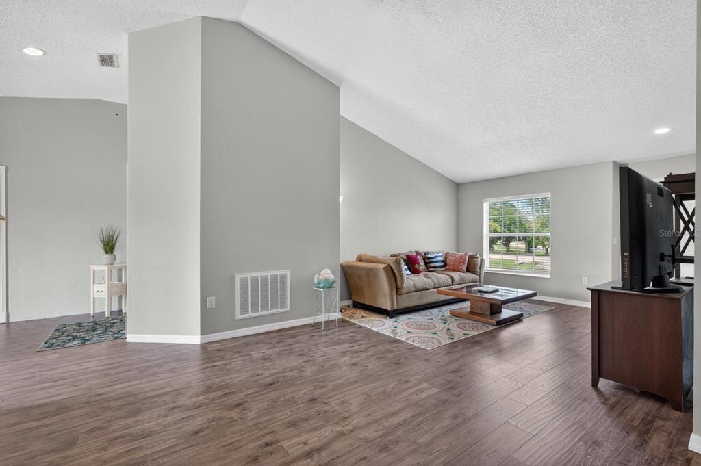 14 Random Place Palm Coast, FL 32164 - Photo 10 of 27