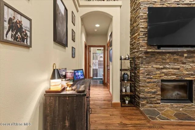 $1,299,000 | 24665 Hunters Grove Court, Rathdrum, ID 83858