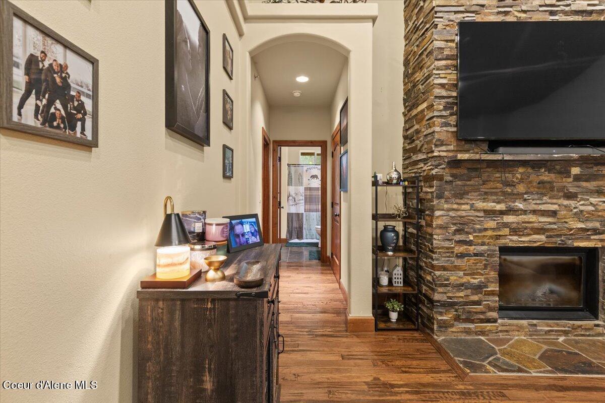 24665 Hunters Grove Court Rathdrum, ID 83858 - Photo 20 of 57 Hallway
