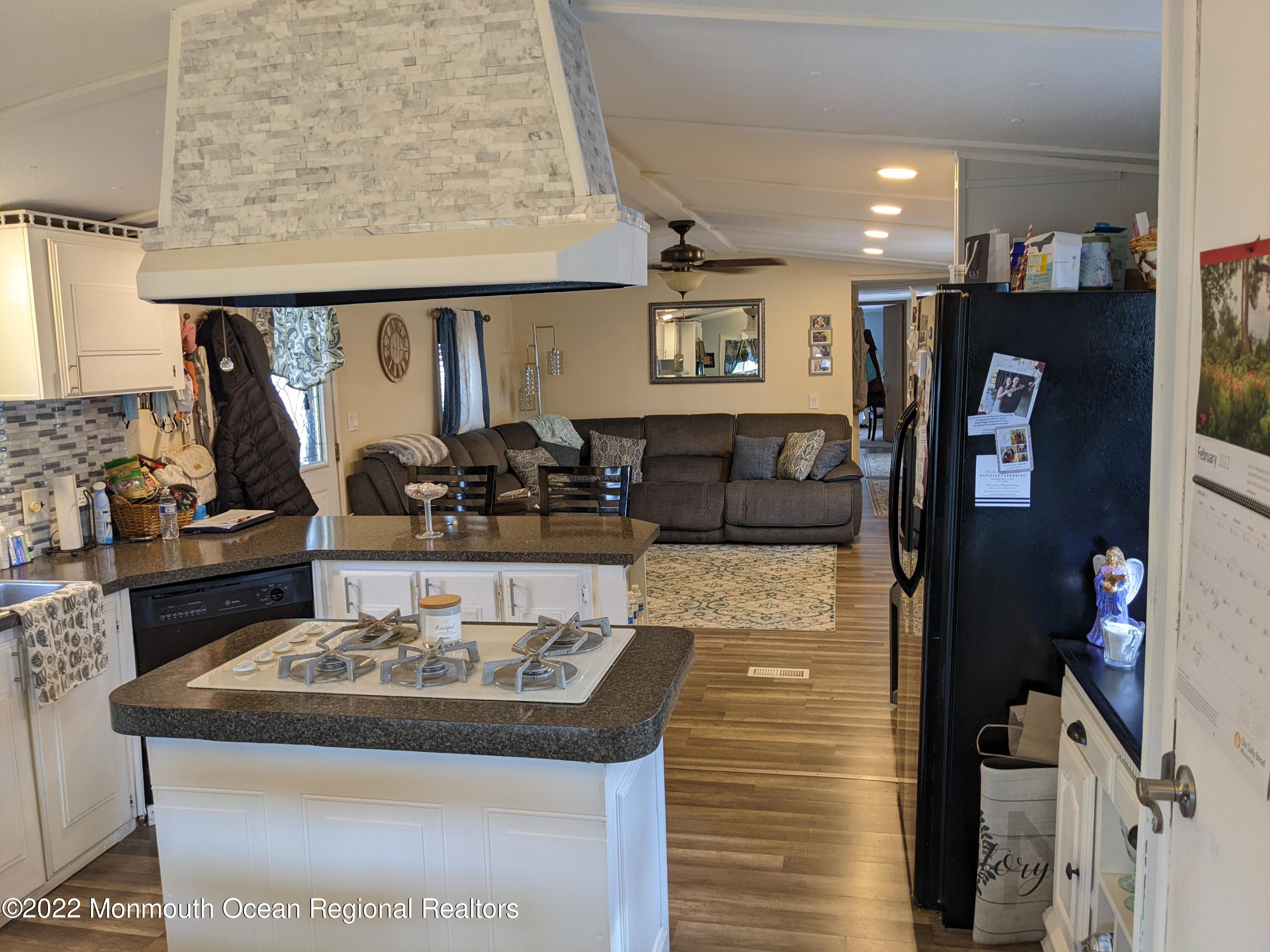 6 Locust Grove Hazlet, NJ 07730 - Photo 7 of 13 PXL_20220223_171420822