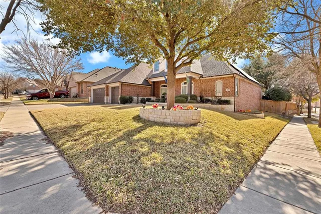 $3,000 | 4937 Bellflower Way, Fort Worth, TX 76123