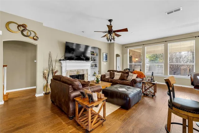 $3,000 | 4937 Bellflower Way, Fort Worth, TX 76123