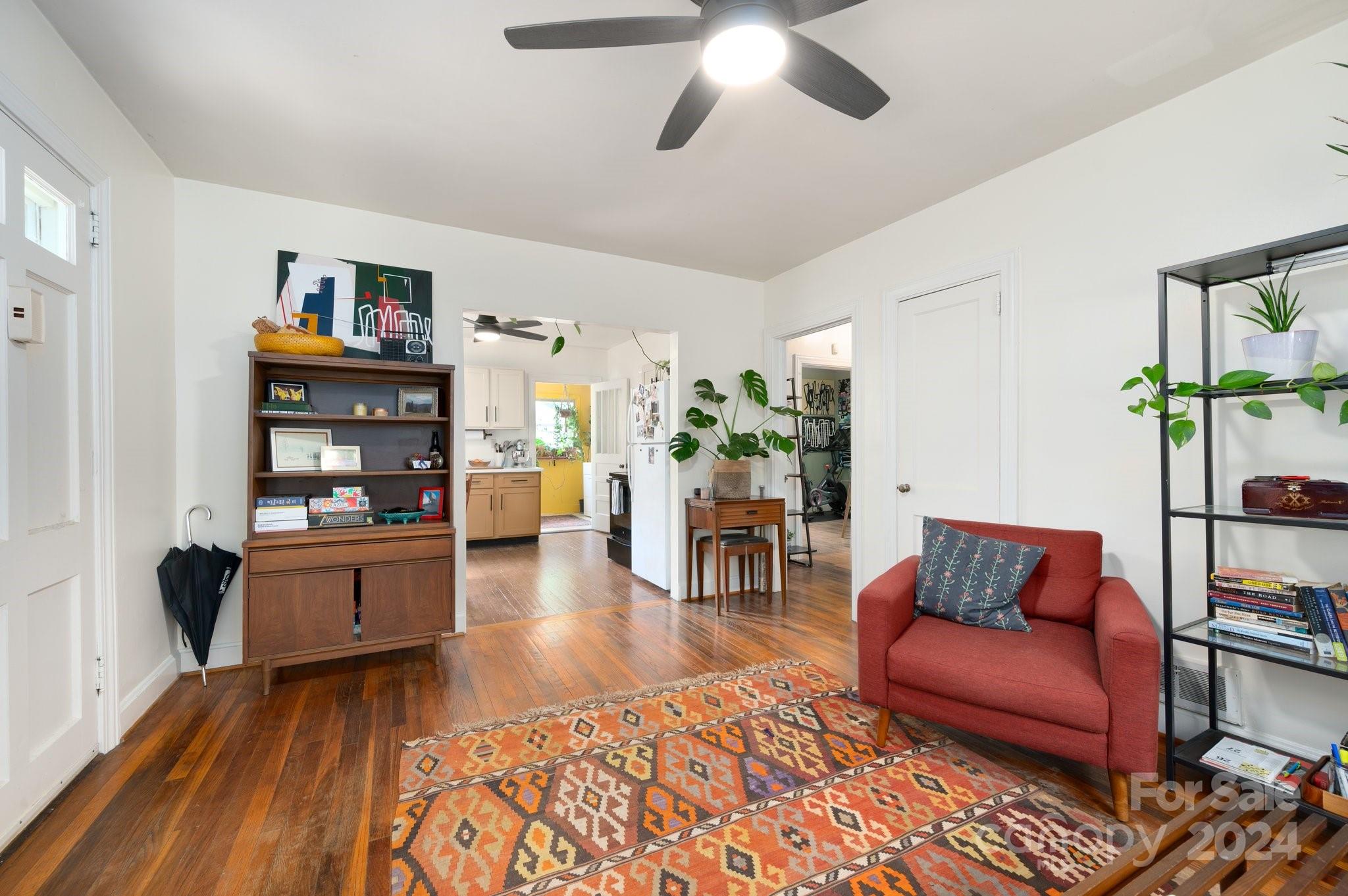 17 Pickwick Road Asheville, NC 28803 - Photo 3 of 21 Gallery Image 3