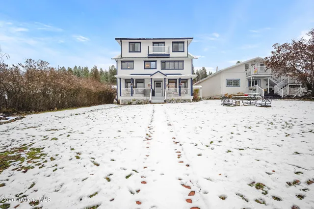 $1,500,000 | 114 North Coeur D'Alene Avenue, Harrison, ID 83833