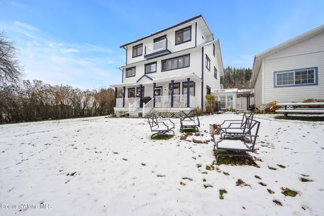 $1,500,000 | 114 North Coeur D'Alene Avenue, Harrison, ID 83833