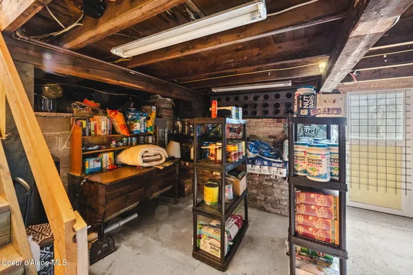 $1,500,000 | 114 North Coeur D'Alene Avenue, Harrison, ID 83833