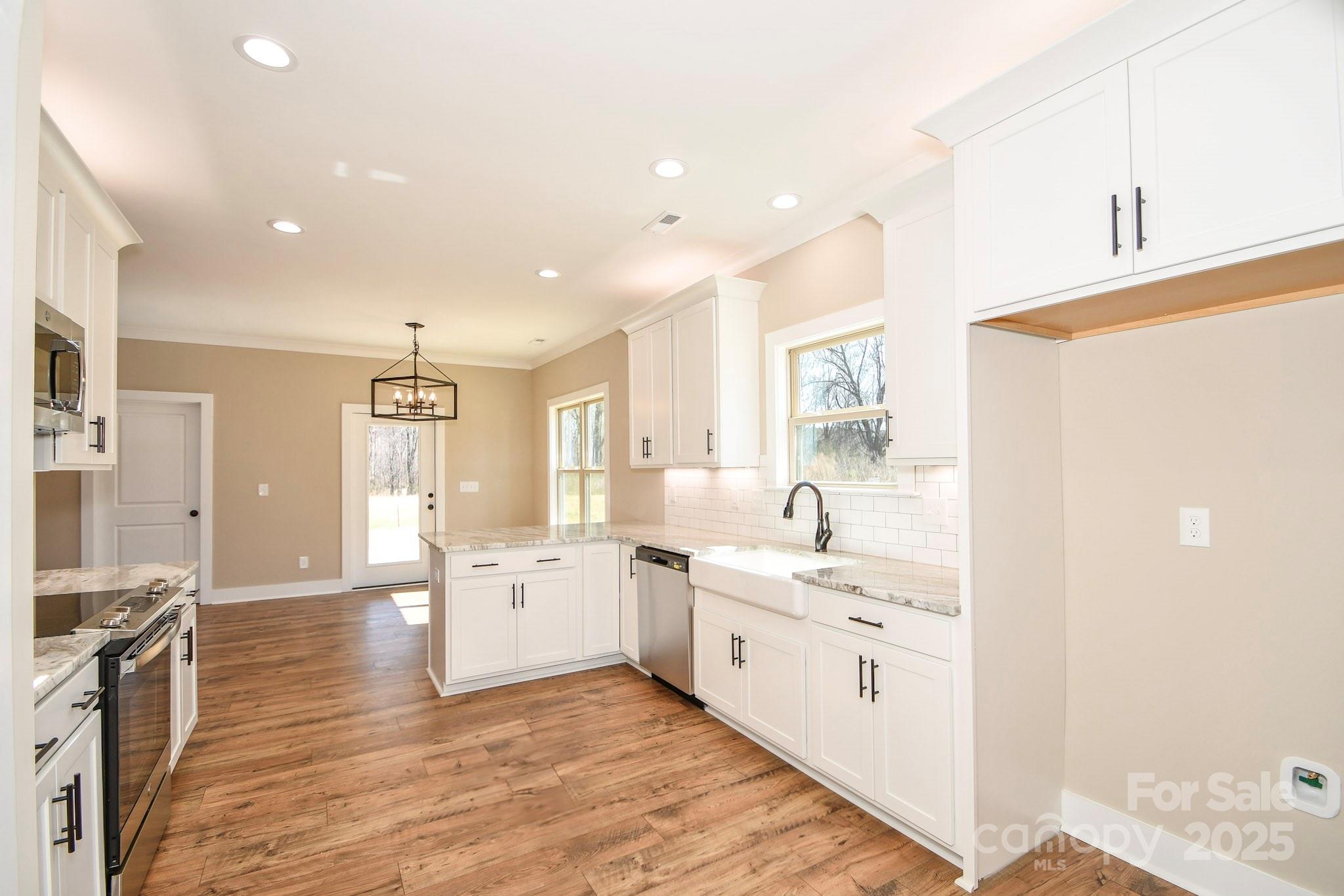 2622 Old Camden Road Monroe, NC 28110 - Photo 12 of 32 Gallery Image 12