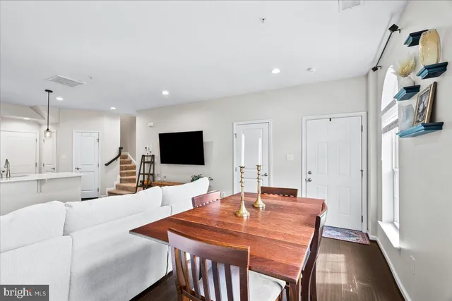 $2,595 | 6412 Walcott Lane, Frederick, MD 21703