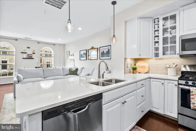 $2,595 | 6412 Walcott Lane, Frederick, MD 21703