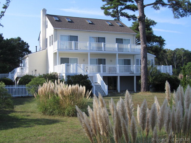 395 Gillim Road Deltaville, VA 23043 - Photo 8 of 21 Waterside of House
