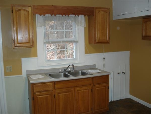 12 Ayer Road Shirley, MA 01464 - Photo 4 of 39